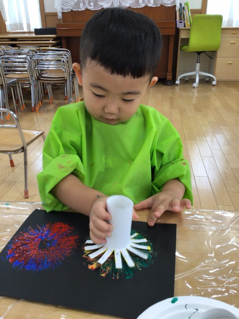 ７/６（月）花火を作りました🎆